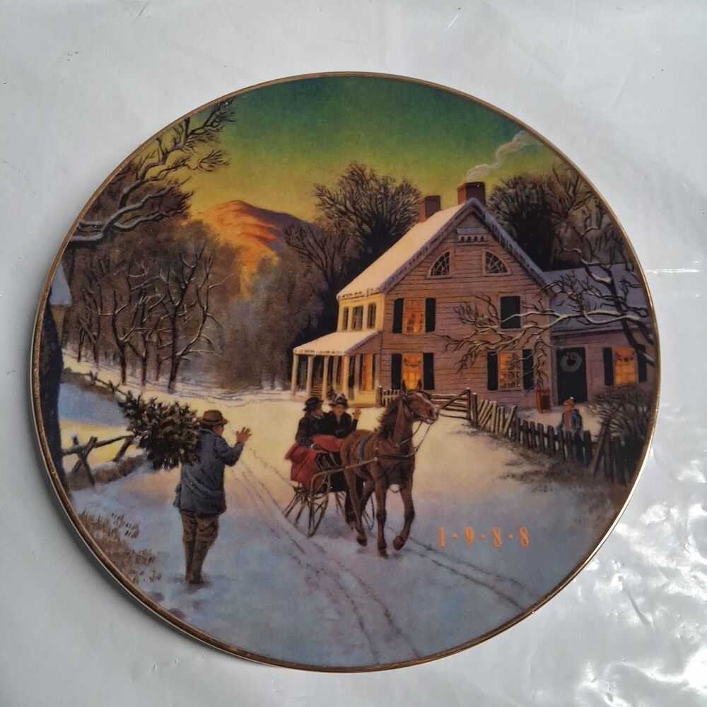 Home for the Holidays 1988 Christmas Plate 22 Karat Trim
